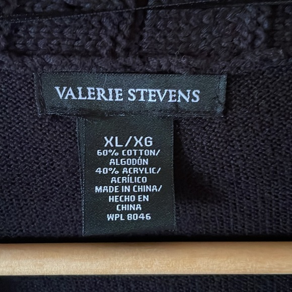 Valerie Stevens Size XL/XG color black single clasp V-neck cardigan - Picture 4 of 9